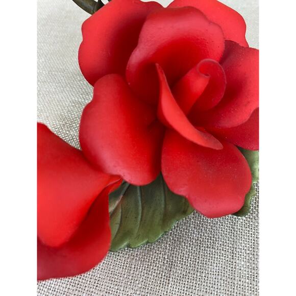 Vintage Golden Crown E & R Delicate Porcelain Red Rose Flower Figurine - Picture 6 of 11